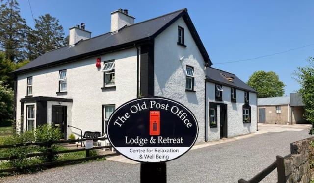 The Old Post Office Lodge Enniskillen Ngoại thất bức ảnh